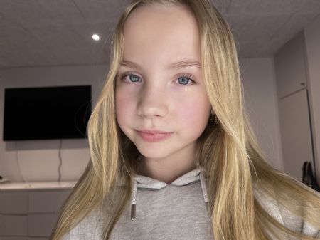 Profilbillede af Silja M- ID: 1747345 - Billede nr: 665789