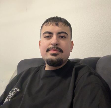 Profilbillede af Emre U- ID: 1747400 - Billede nr: 665940