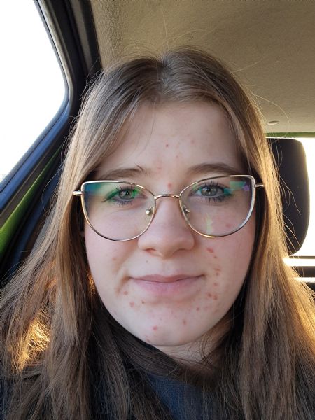 Profilbillede af Emily L- ID: 1747434 - Billede nr: 666090