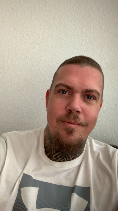 Profilbillede af Charlie D- ID: 1747738 - Billede nr: 667435