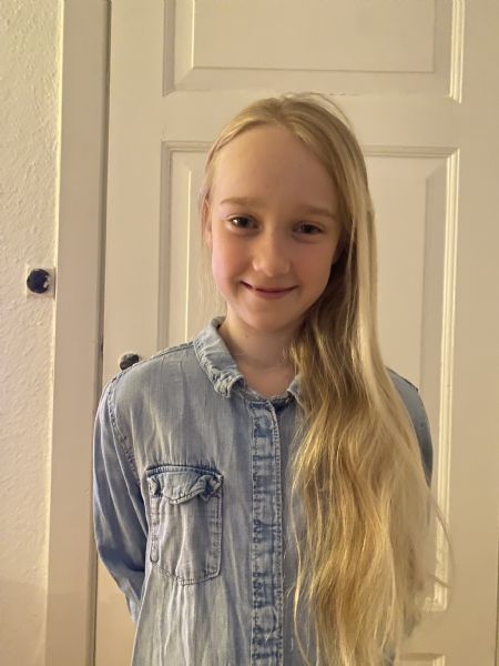 Profilbillede af Esther Y- ID: 1748082 - Billede nr: 668819