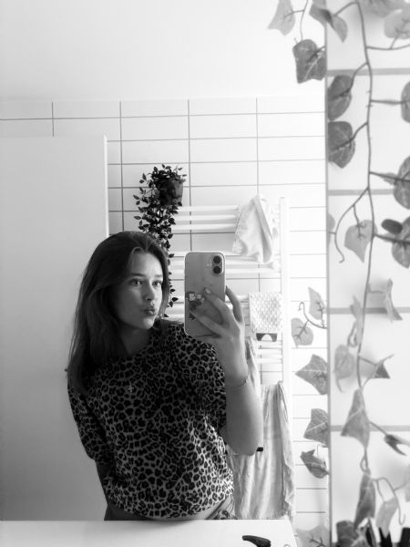 Profilbillede af Line S- ID: 1748207 - Billede nr: 669625