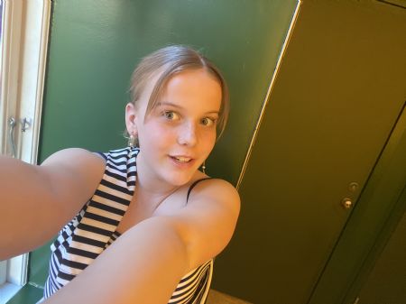 Profilbillede af Hollie N- ID: 1748324 - Billede nr: 670297