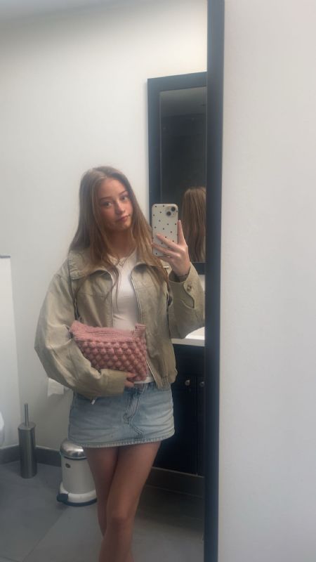 Profilbillede af Cecilie F- ID: 1748442 - Billede nr: 673327