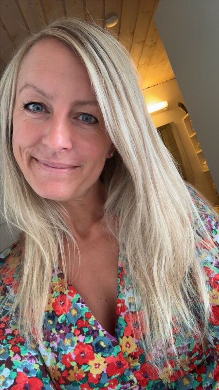 Profilbillede af Bettina N- ID: 1748886 - Billede nr: 684882