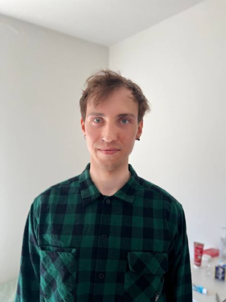 Profilbillede af Vladyslav S- ID: 1748938 - Billede nr: 672622