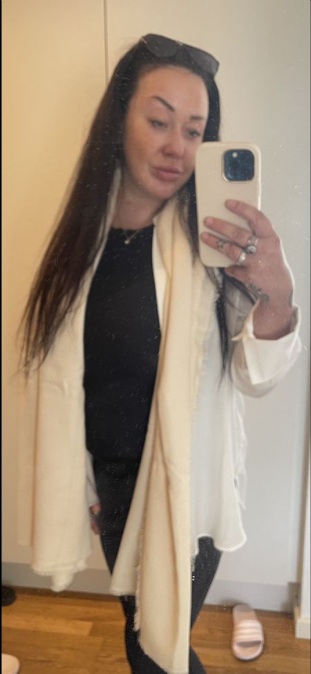 Profilbillede af Familien L, Familieprofil - ID: 1749641 - Billede nr: 676291