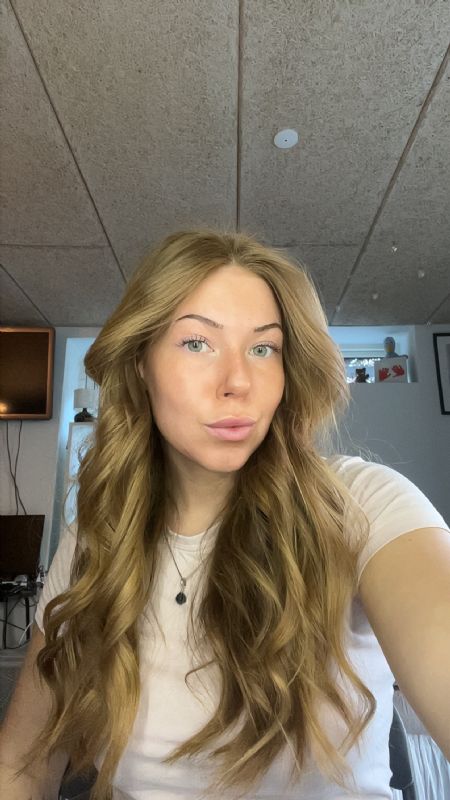 Profilbillede af Natalie J- ID: 1749670 - Billede nr: 676253