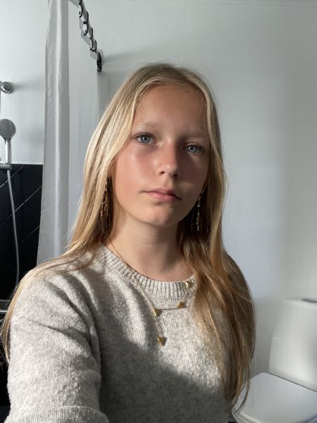 Profilbillede af Emmelie S- ID: 1749827 - Billede nr: 678072