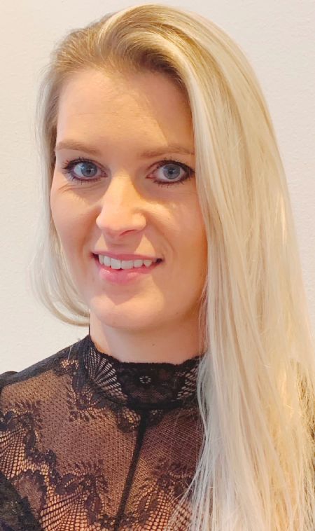 Profilbillede af Michelle L- ID: 1749868 - Billede nr: 677574