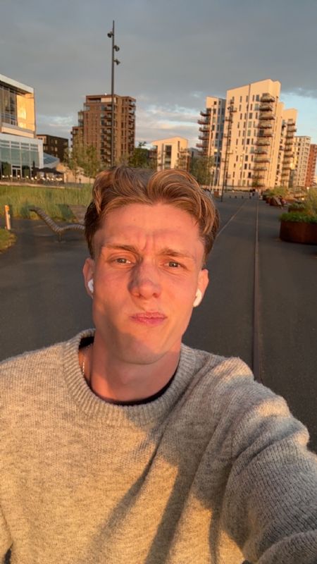 Profilbillede af Conrad L- ID: 1750317 - Billede nr: 679796