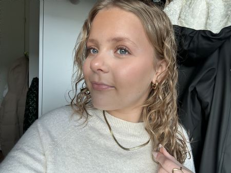 Profilbillede af Petrine T- ID: 1750394 - Billede nr: 680325