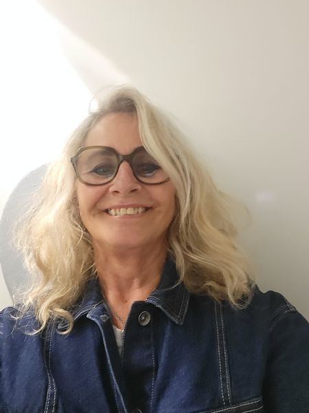 Profilbillede af Joan N- ID: 1751367 - Billede nr: 685557