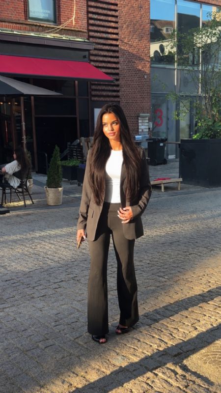 Profilbillede af Nour C- ID: 1753053 - Billede nr: 694414