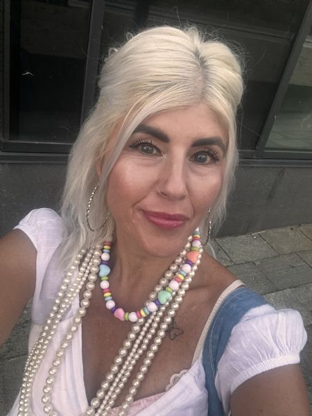 Profilbillede af Kathrine F- ID: 1753352 - Billede nr: 695706