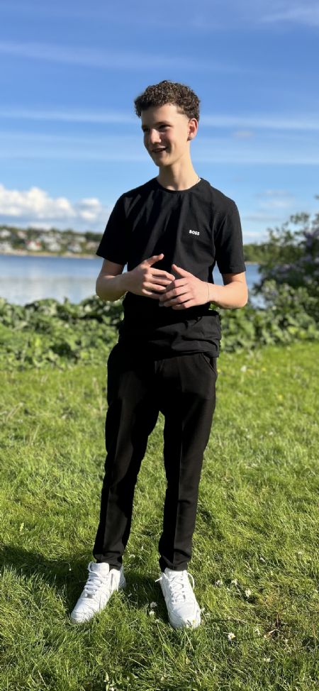 Profilbillede af Benjamin S- ID: 58300 - Billede nr: 575117