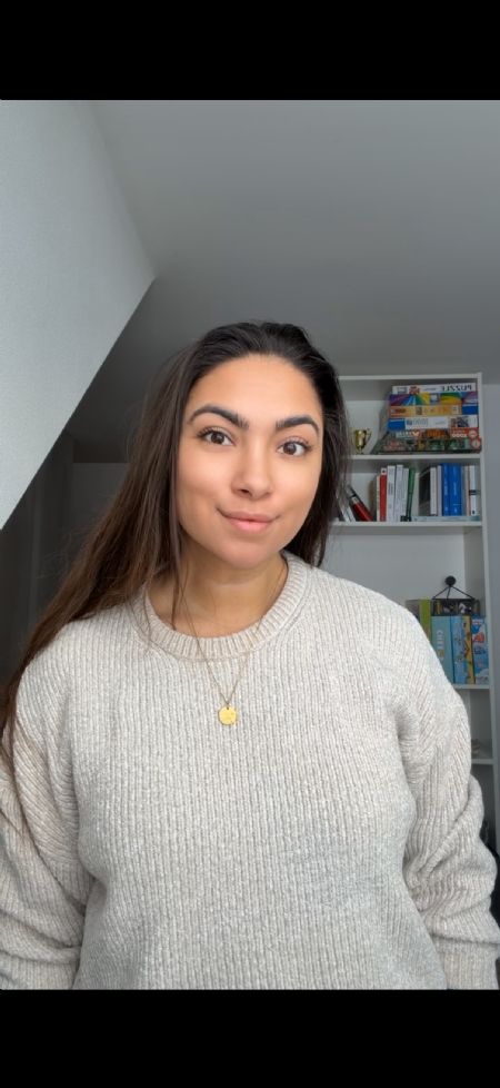 Profilbillede af Priya N- ID: 92638 - Billede nr: 664427